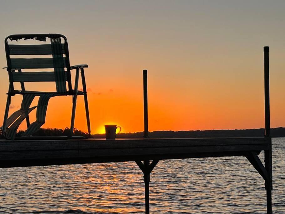 33 Hébergement de vacances Deseronto